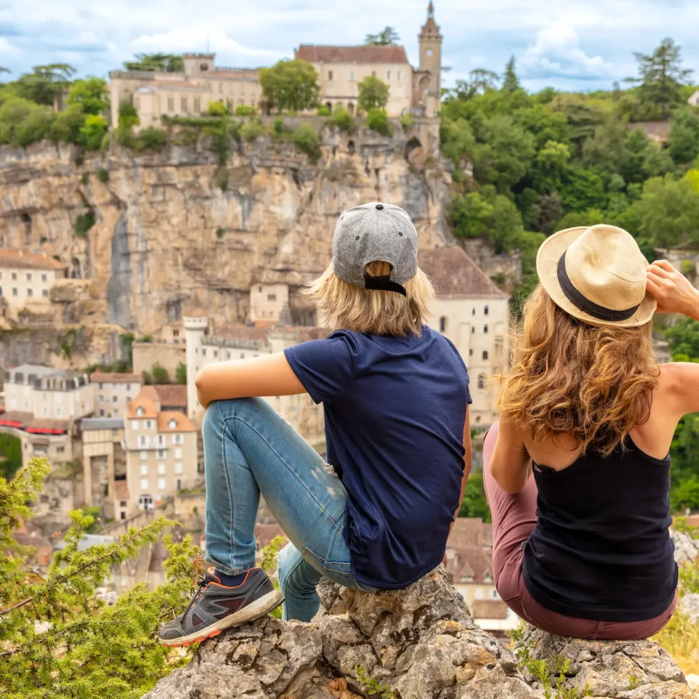 Partez en vacances en camping dans le Lot.